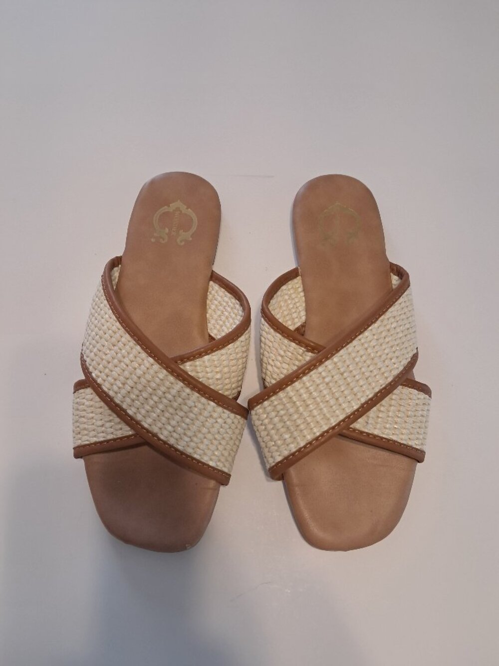 C.Wonder brand size 7 1/2 sandals